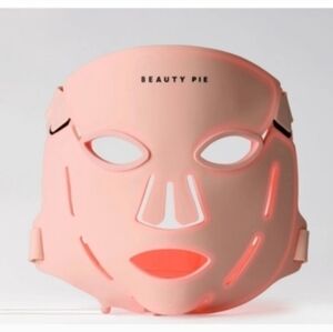 Beauty Pie Dynamo Deep LED Collagen Boosting Mask
